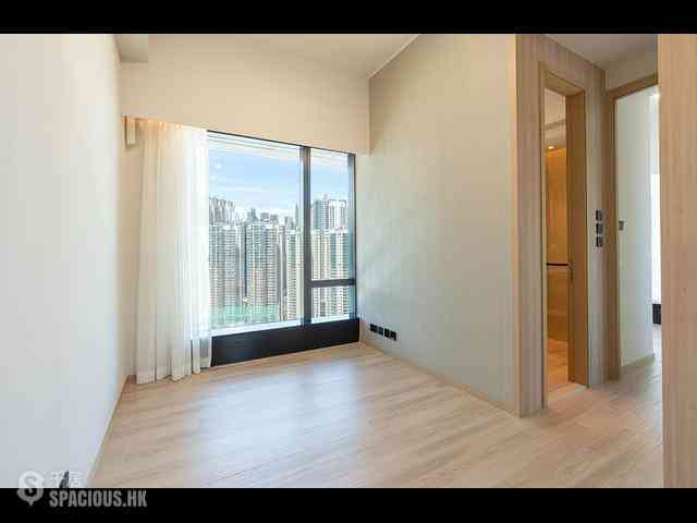 Tai Kok Tsui - Square Mile Phase 5 Gateway · Square Mile 03