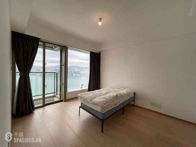 Fortress Hill - Harbour Glory Block 8 04