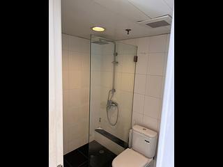 Sheung Wan - Kam Tak Building 04