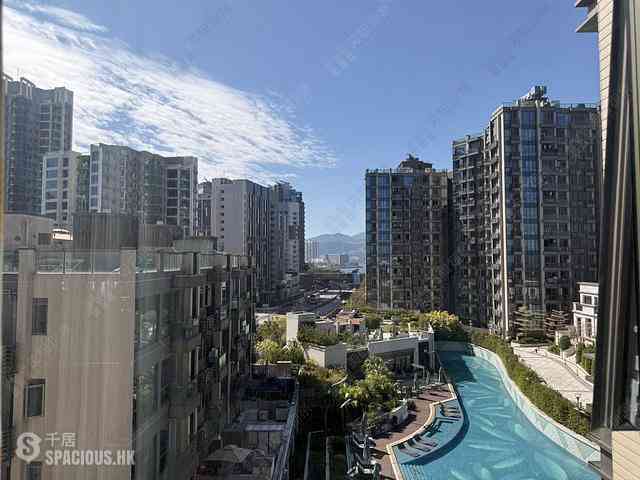 Wu Kai Sha - Altissimo Tower 2 01
