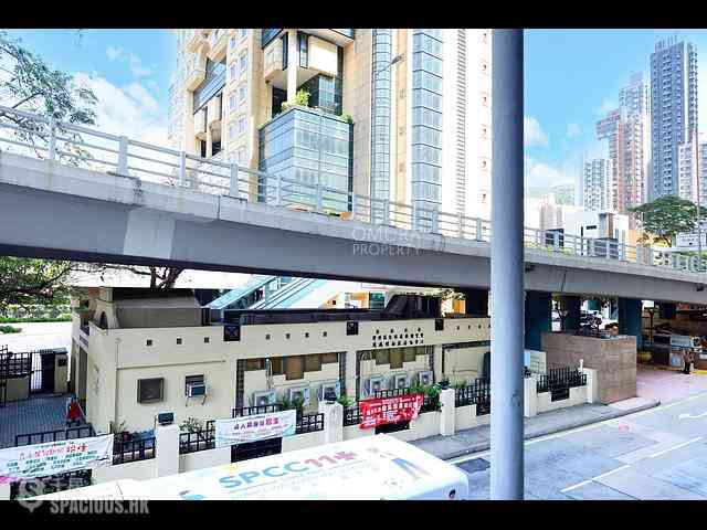 Causeway Bay - Bay View Mansion 20