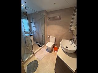 Mid Levels Central - Jing Tai Garden Mansion 07