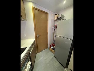 Mid Levels Central - Jing Tai Garden Mansion 09