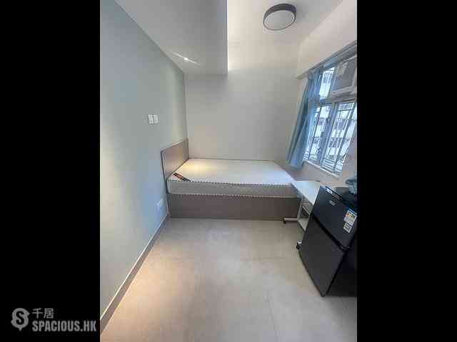 Sheung Wan - Hang Fat Building 03