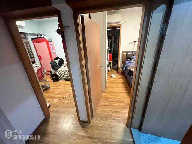 Quarry Bay - Showboat Mansion 10