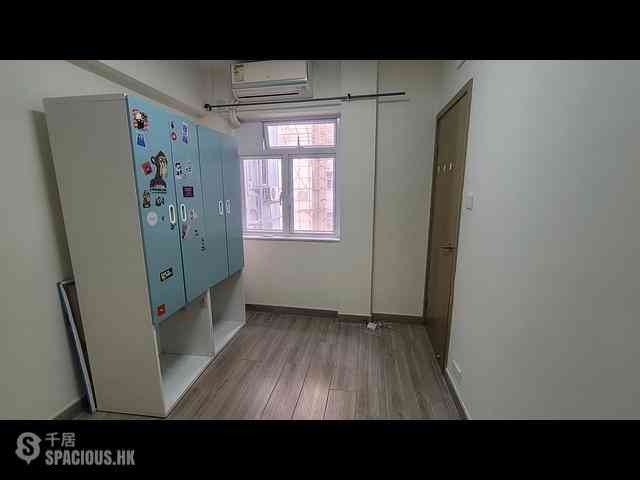 Causeway Bay - 57, King's Road 07