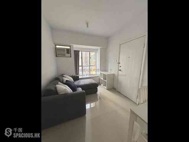 Kennedy Town - Shun Fai Building 02