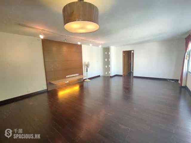 Repulse Bay - Belleview Place 01
