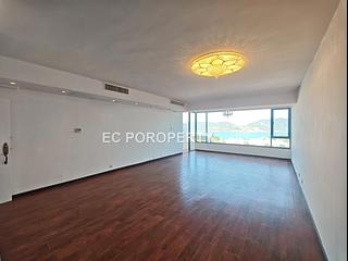 Chung Hom Kok - Cape Court 05