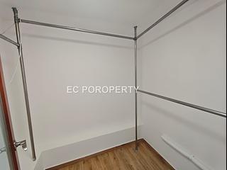 Chung Hom Kok - Cape Court 12