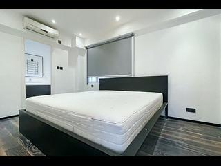 Sheung Wan - 13-15, Queen's Road West 04