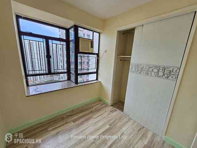 Quarry Bay - Kornhill 13