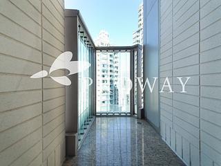 Wan Chai - The Avenue 04