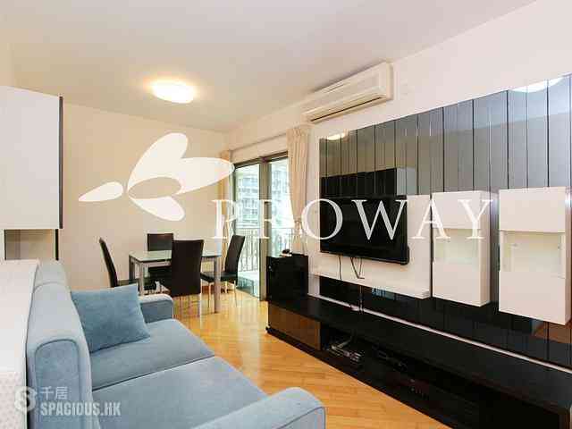 Wan Chai - The Zenith 01
