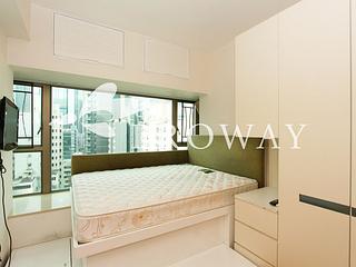 Wan Chai - The Zenith 05