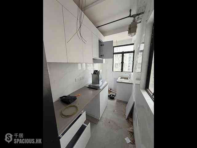 Sai Ying Pun - Hansen Court 08