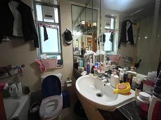 Tung Chung - Seaview Crescent Block 3 08