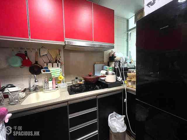 Tung Chung - Seaview Crescent Block 3 07