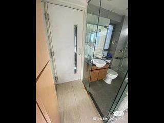 Sheung Wan - Urbana 38 02