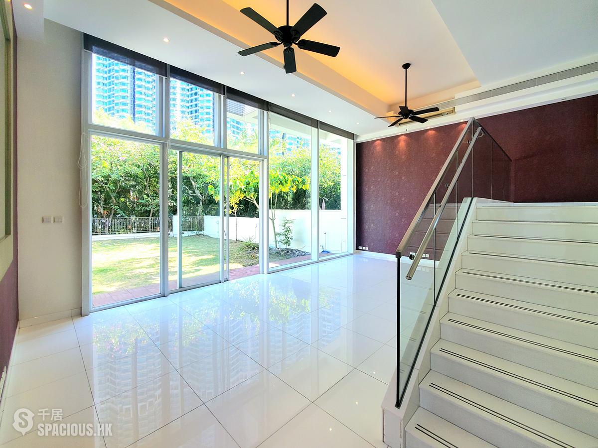 Tung Chung - Coastal Skyline Phase 2 Le Bleu 01