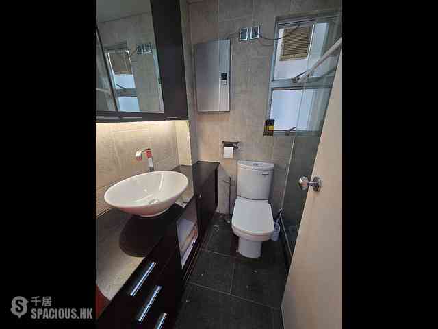 Wan Chai - Manrich Court 06