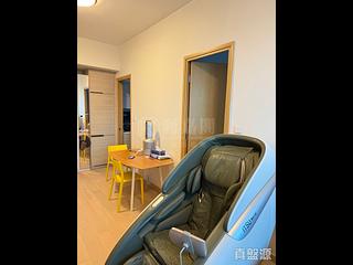 Tseung Kwan O - Twin Peaks Block 2 04