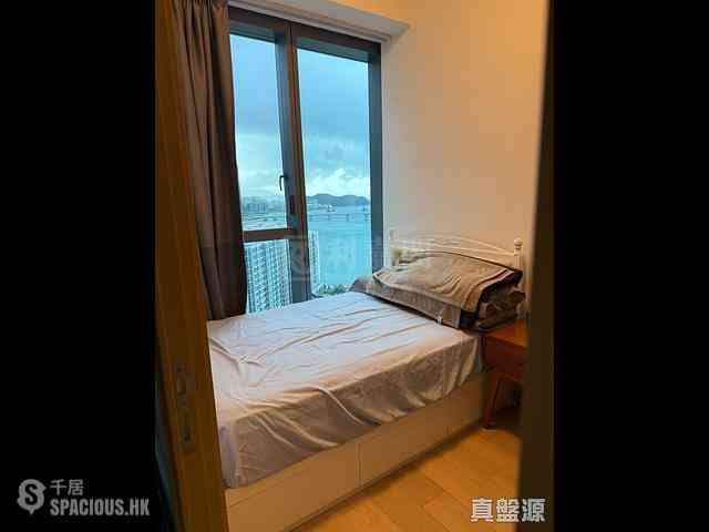 Tseung Kwan O - Twin Peaks Block 2 06