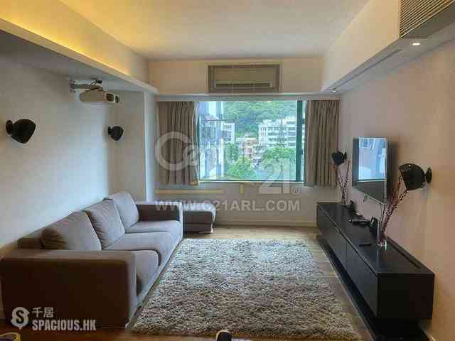 Wan Chai - Yue King Building 01