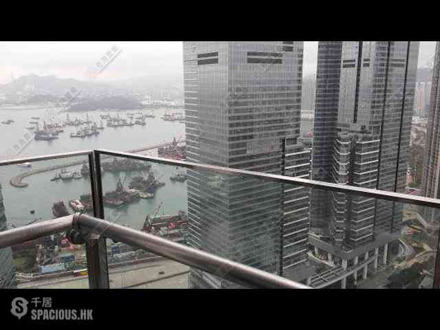 West Kowloon - The Harbourside 01