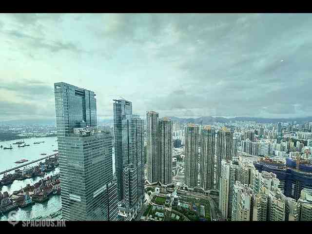 West Kowloon - The Harbourside Block 3 03