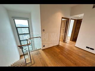 West Kowloon - The Harbourside Block 3 06