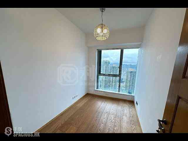 West Kowloon - The Harbourside Block 3 07