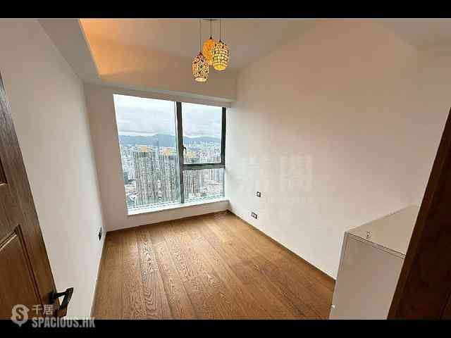 West Kowloon - The Harbourside Block 3 08
