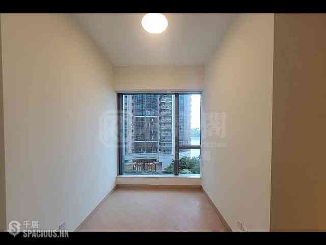 Cheung Sha Wan - Grand Victoria Phase 1 Grand Victoria I Tower 5 07