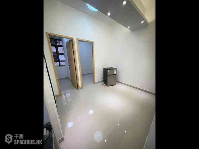 Ho Man Tin - Overseas Court 01