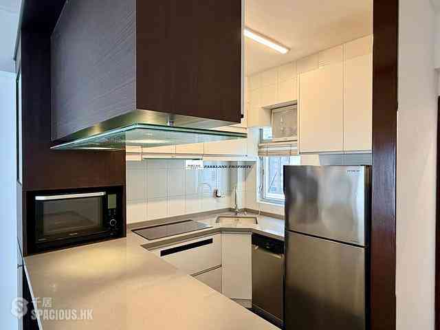 Causeway Bay - Kingston Building 03