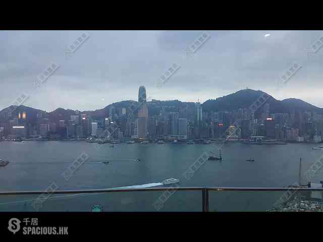West Kowloon - The Harbourside 01