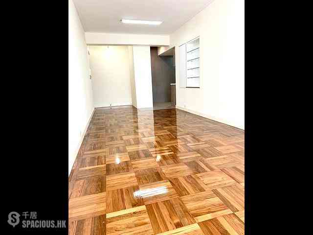 Causeway Bay - Newtown Mansion 03
