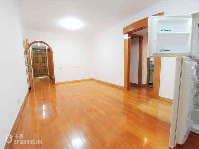 Quarry Bay - Westlands Gardens 02