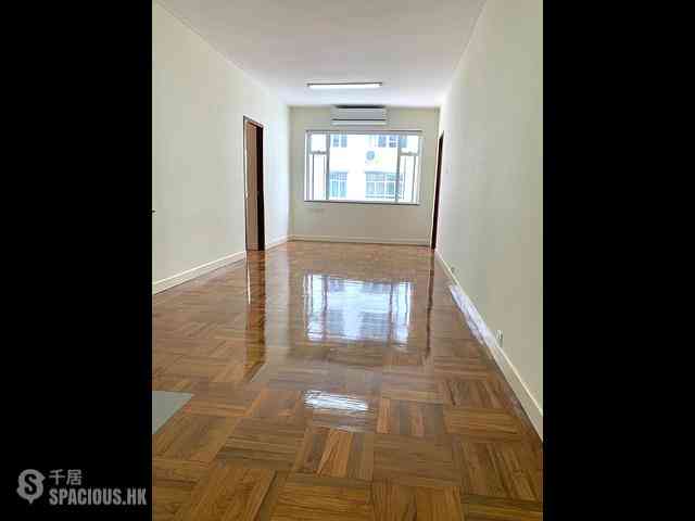 Causeway Bay - Newtown Mansion 04