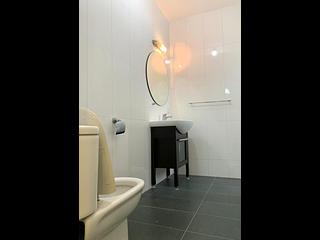 Causeway Bay - Newtown Mansion 06