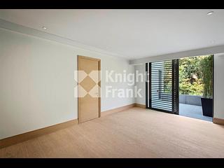 The Peak - 7-15 Mount Kellett Road 02