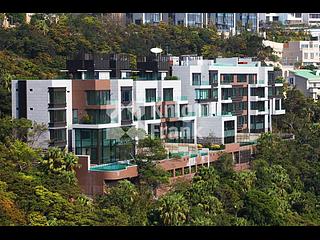 The Peak - 7-15 Mount Kellett Road 06
