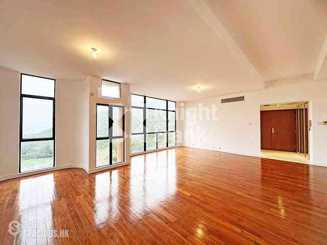Jardines Lookout - Park Place Block C 01