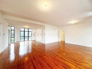 Jardines Lookout - Park Place Block C 06