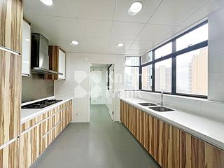 Jardines Lookout - Park Place Block C 15