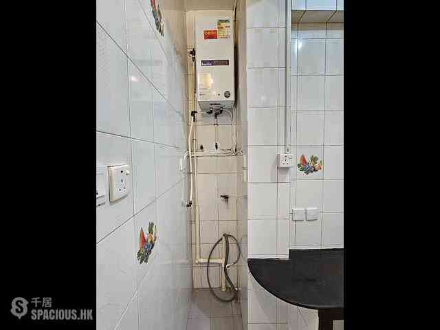 Kennedy Town - 1F-1J, Sands Street 04