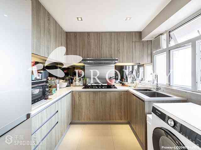 Beacon Hill - Boland Court 10