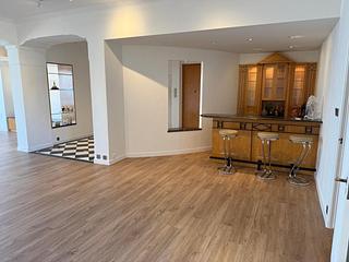 The Peak - La Hacienda Block A 05