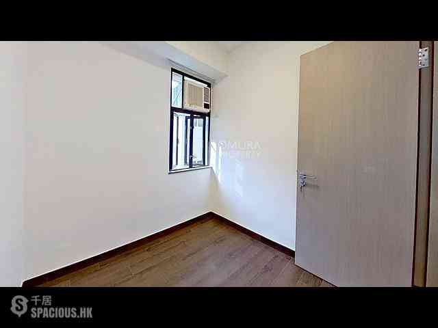 Wan Chai - Hang Shun Mansions 13